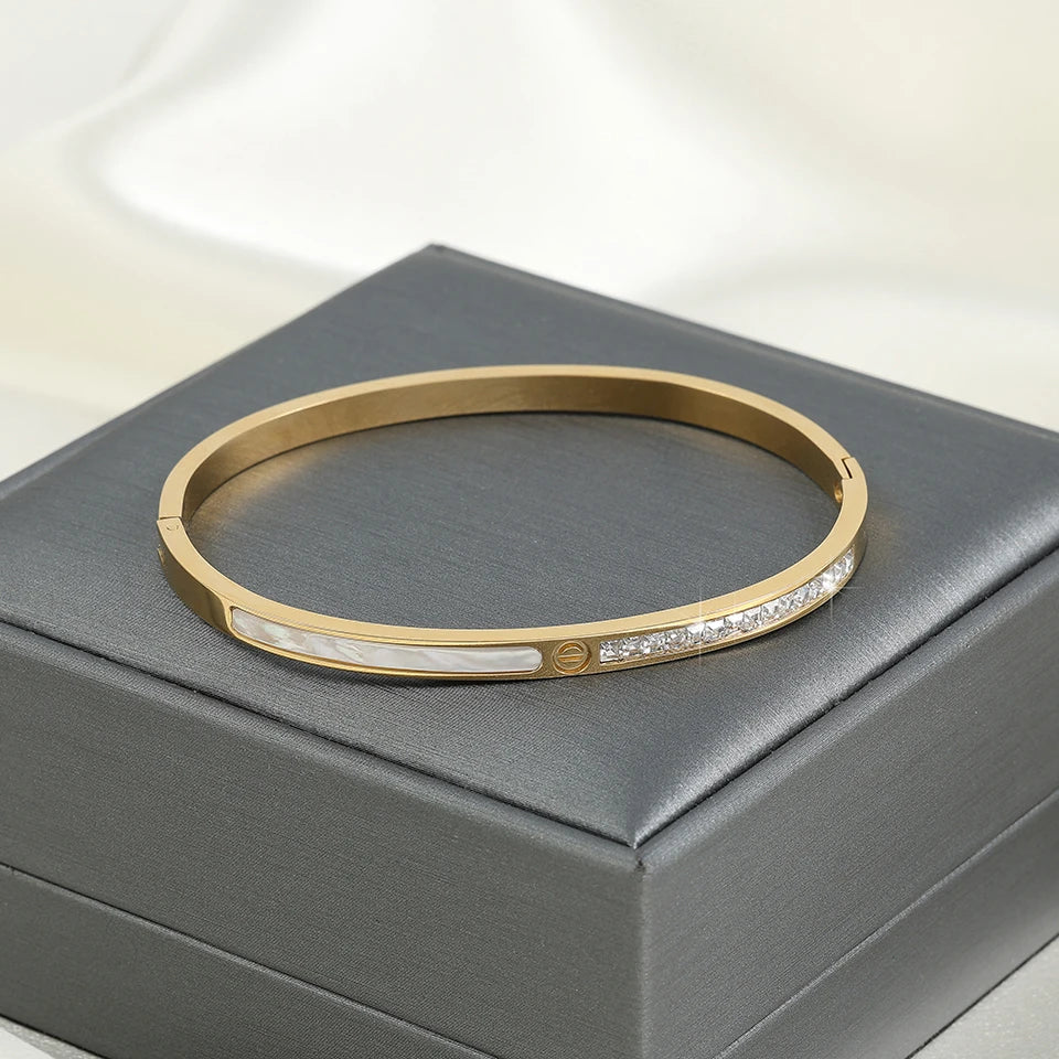 Pure Line Bracelet